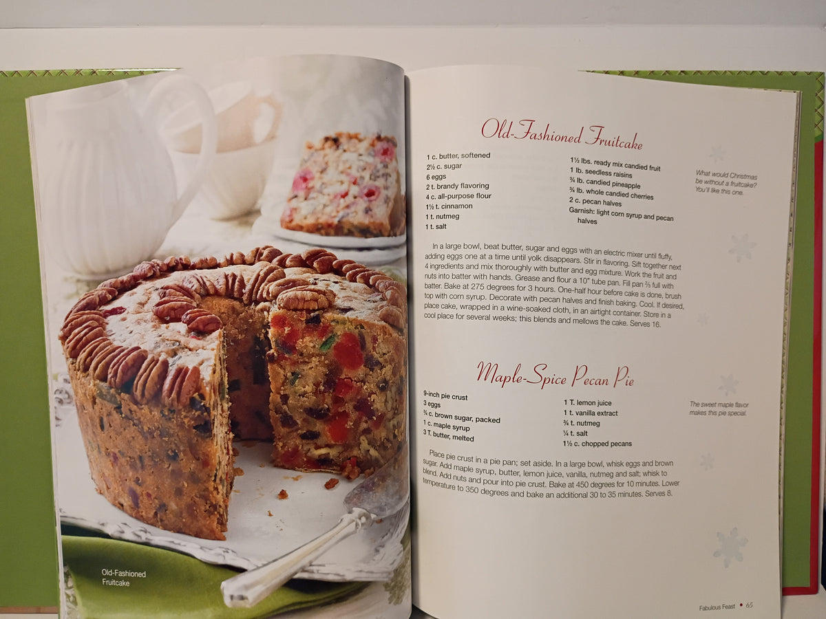 Gooseberry Patch Classic Christmas Recipes Cookbook – Hardcover