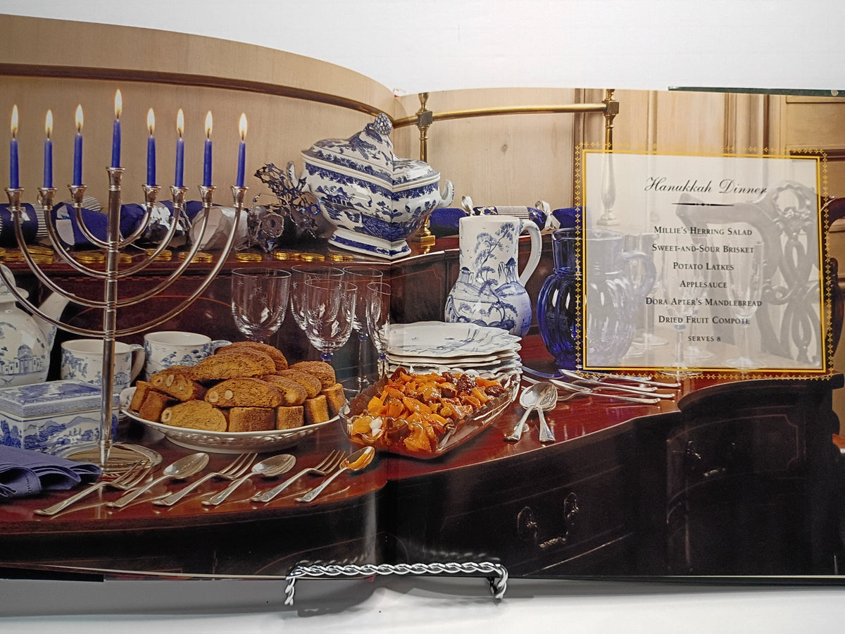 Williams-Sonoma Kitchen Library Holiday Entertaining Hardcover Cookbook – Very Good